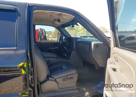 2006 Chevrolet Silverado 2500Hd Lt3 from USA, damaged, VIN 1GCHK23226F121284